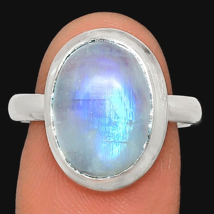 Rainbow Moonstone Ring size-8.5 EXR02109 R-1007, 10x14 mm