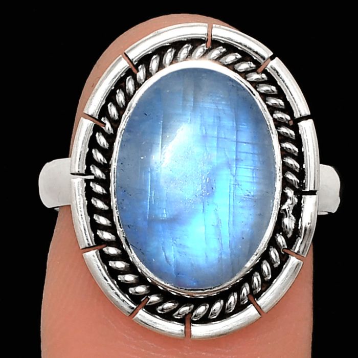 Rainbow Moonstone Ring size-8 EXR02275 R-1728, 10x14 mm