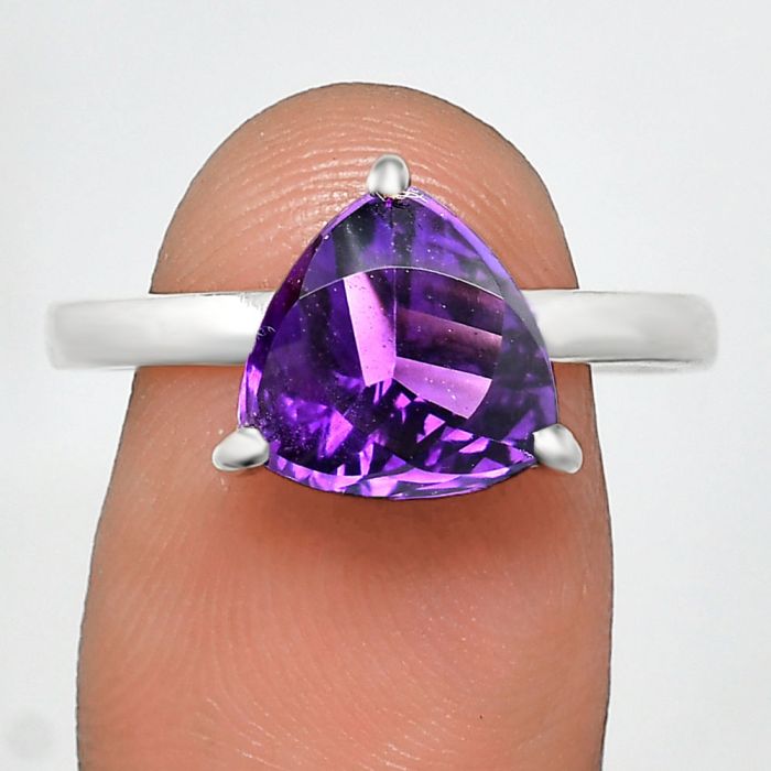 African Amethyst Ring size-10 EXR02415 R-1019, 10x10 mm