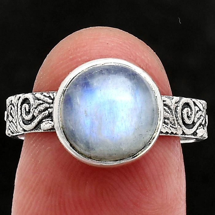 Rainbow Moonstone Ring size-8 EXR02685 R-1055, 10x10 mm