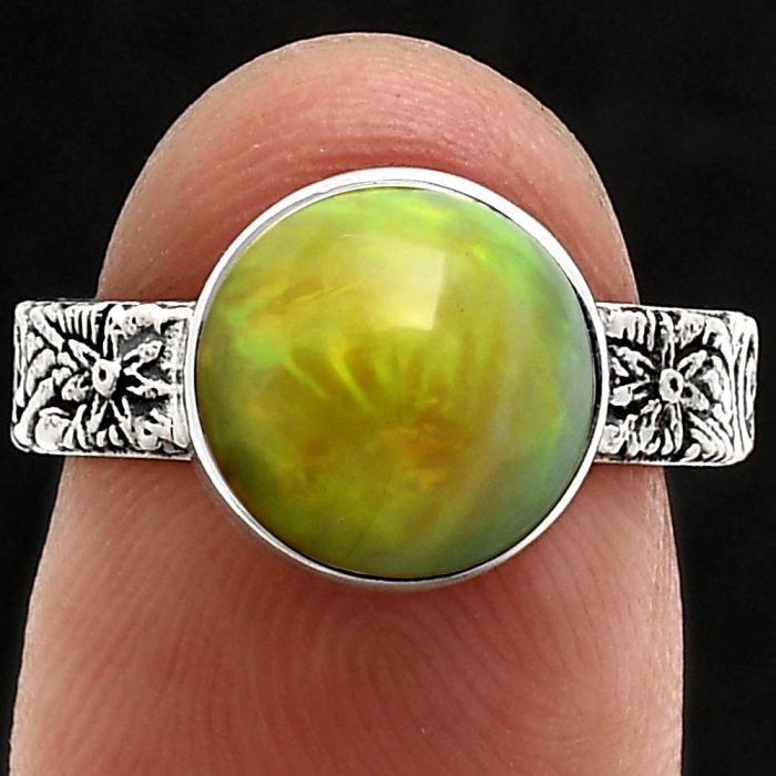 Ethiopian Opal Ring size-7 EXR02728 R-1055, 10x10 mm