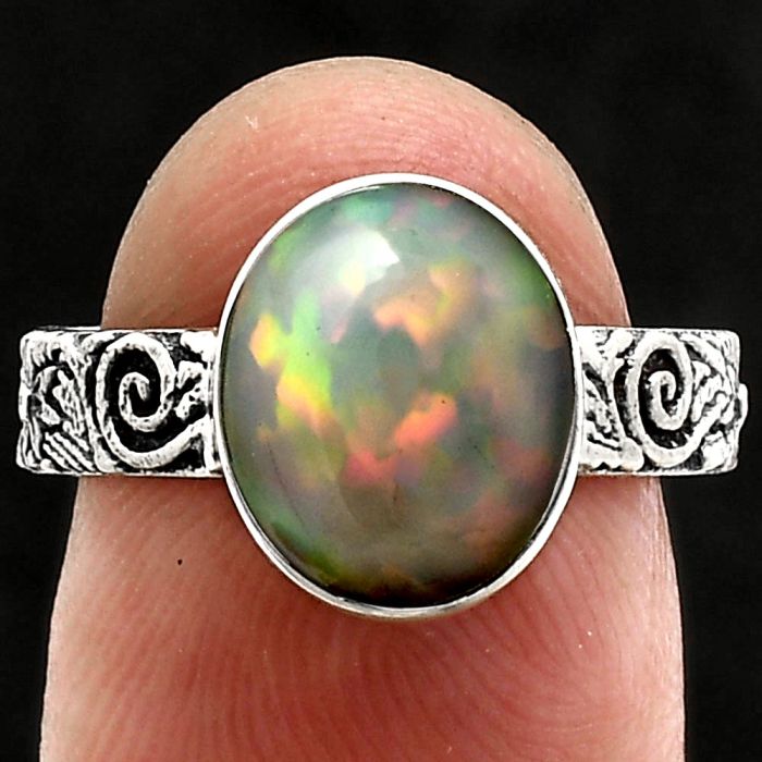 Ethiopian Opal Ring size-7 EXR02729 R-1055, 9x11 mm