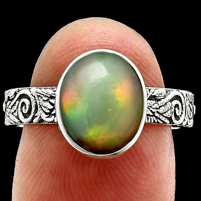 Ethiopian Opal Ring size-8 EXR02730 R-1055, 9x11 mm