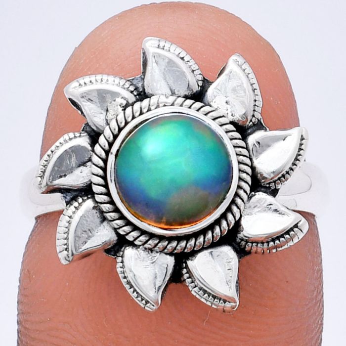 Sun - Ethiopian Opal Ring size-7 EXR02776 R-1617, 7x7 mm