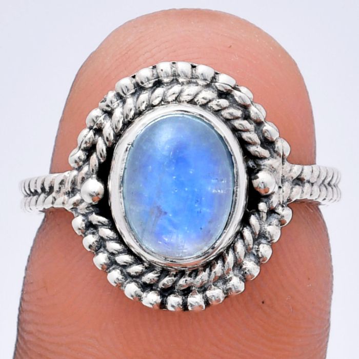 Rainbow Moonstone Ring size-6 EXR02842 R-1729, 7x9 mm