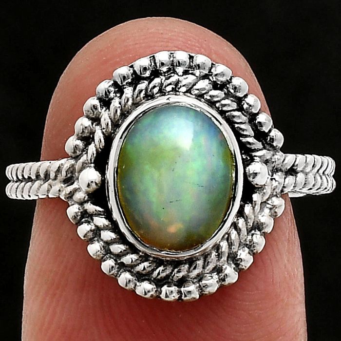 Ethiopian Opal Ring size-7 EXR02854 R-1729, 7x9 mm