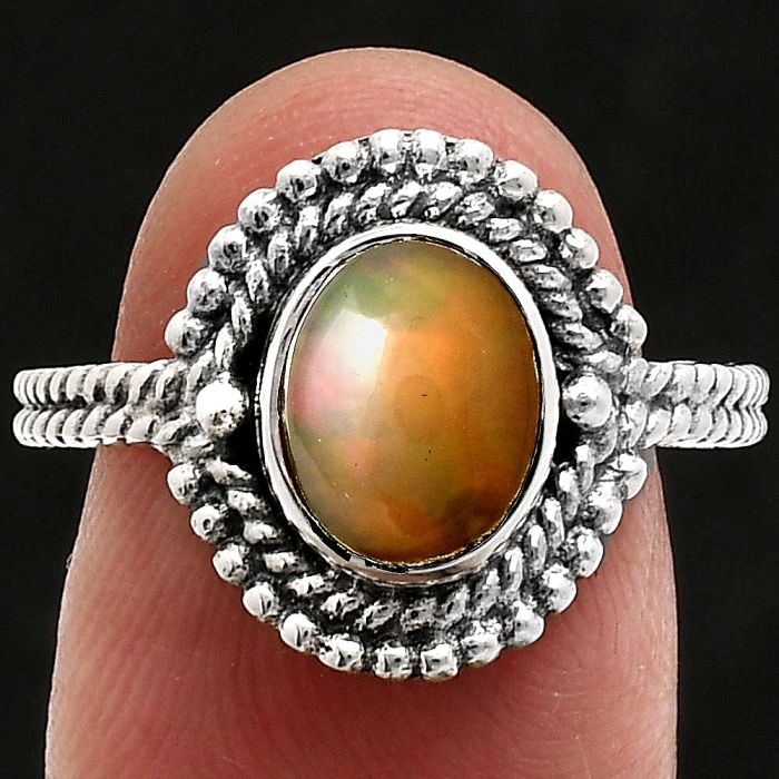 Ethiopian Opal Ring size-8 EXR02857 R-1729, 7x9 mm