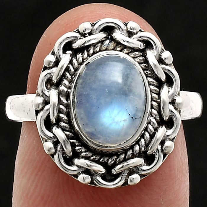 Rainbow Moonstone Ring size-8 EXR02908 R-1667, 7x9 mm