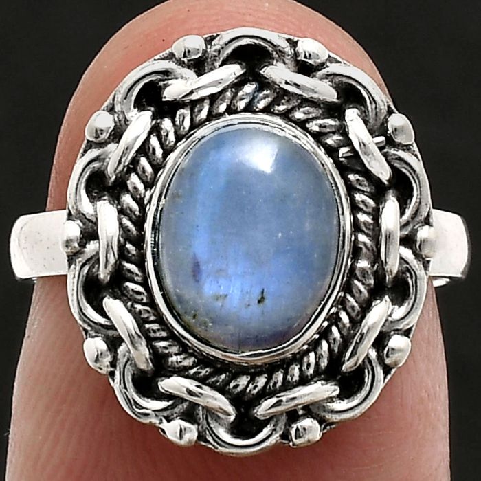 Rainbow Moonstone Ring size-6 EXR02914 R-1667, 7x9 mm