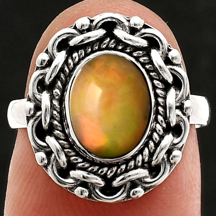 Ethiopian Opal Ring size-6 EXR02933 R-1667, 7x9 mm