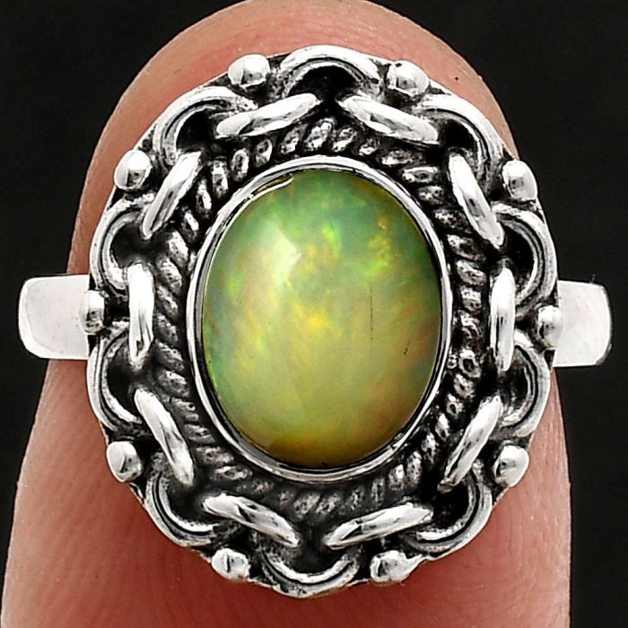 Ethiopian Opal Ring size-7 EXR02934 R-1667, 7x9 mm