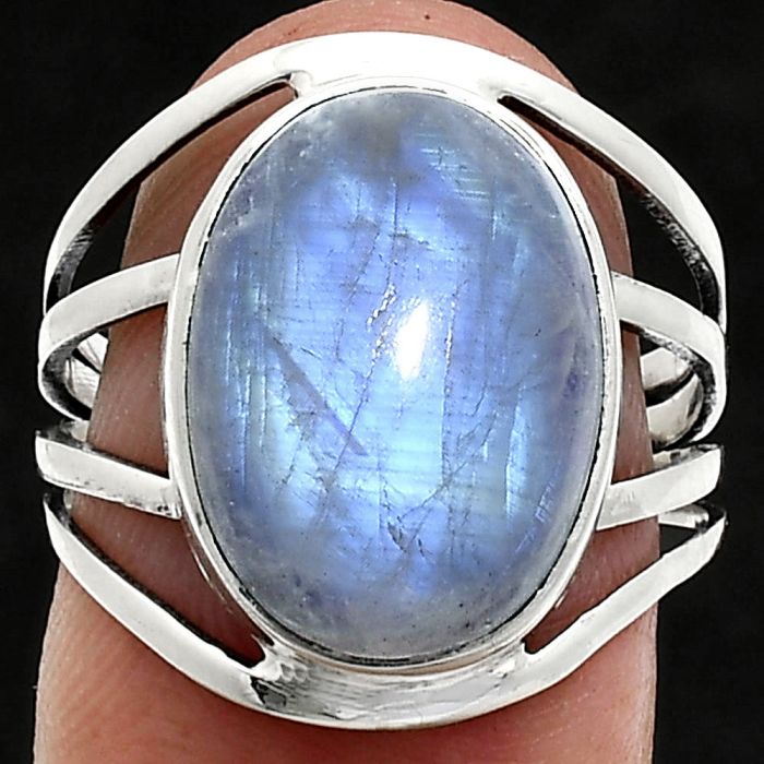 Rainbow Moonstone Ring size-8 EXR03013 R-1219, 12x16 mm