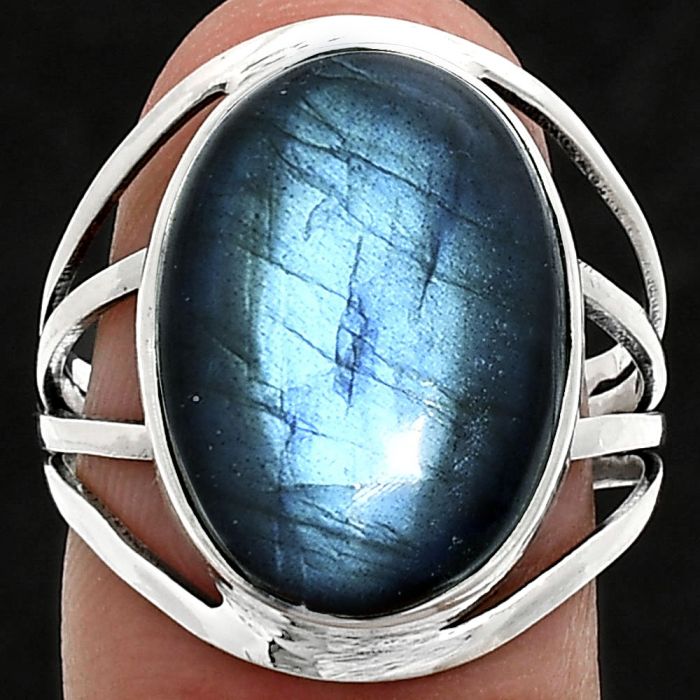 Blue Fire Labradorite Ring size-9 EXR03016 R-1219, 13x18 mm