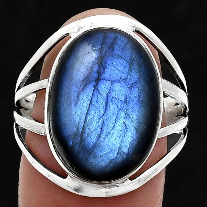 Blue Fire Labradorite Ring size-10 EXR03027 R-1219, 13x18 mm