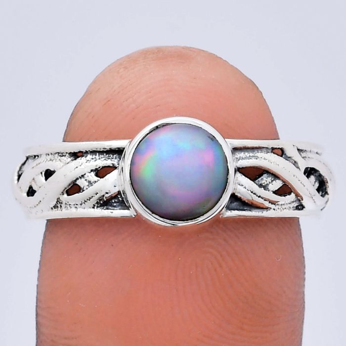 Ethiopian Opal Ring size-8 EXR03110 R-1161, 7x7 mm