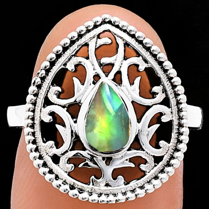 Ethiopian Opal Ring size-7 EXR03423 R-1038, 7x5 mm