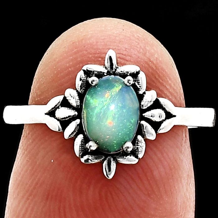 Ethiopian Opal Ring size-7 EXR03530 R-1721, 7x5 mm