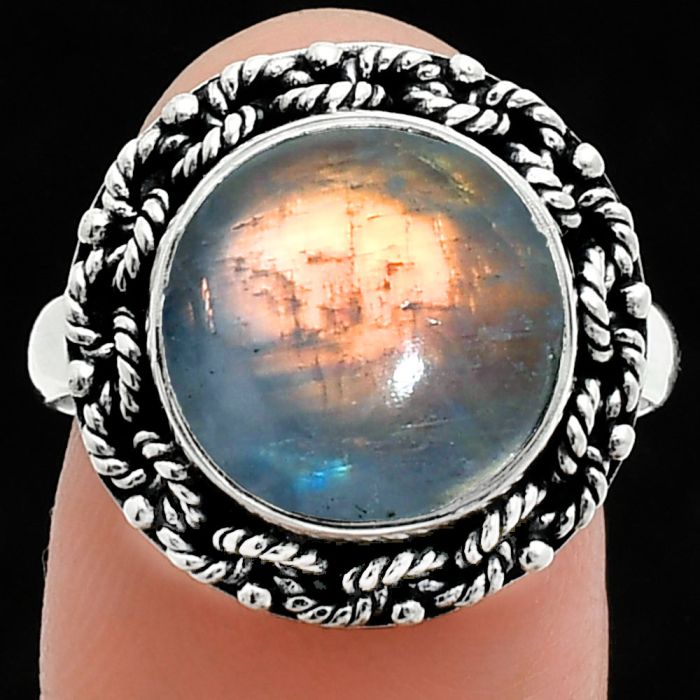 Rainbow Moonstone Ring size-8 EXR03865 R-1266, 12x12 mm