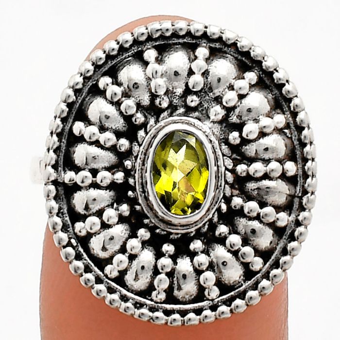 Peridot Ring size-8 EXR04262 R-1691, 6x4 mm