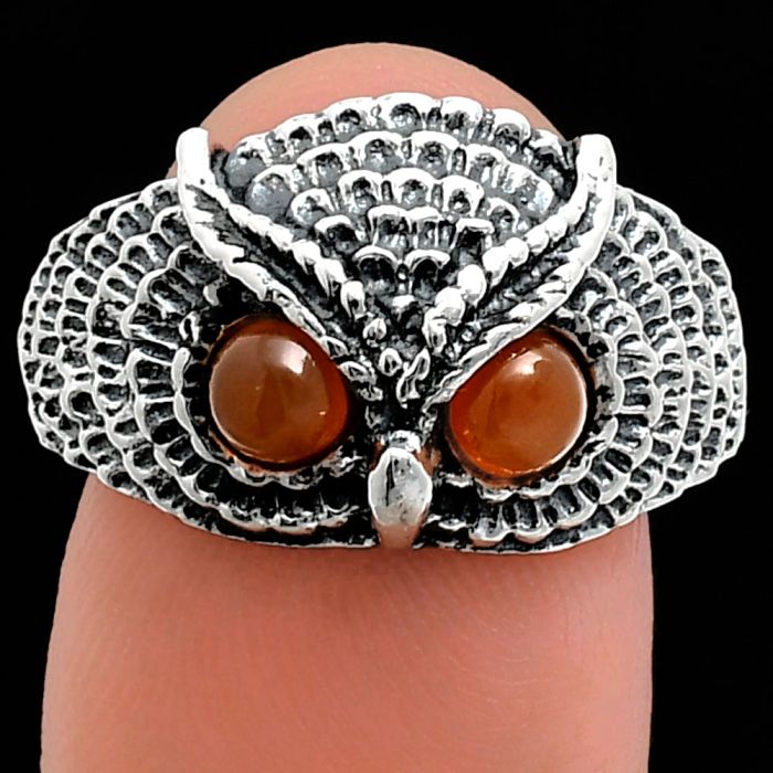 Owl - Peach Moonstone Ring size-9 EXR04412 R-1022, 4x4 mm