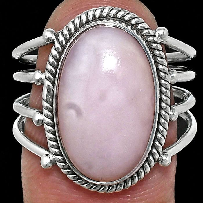 Pink Opal Ring size-8.5 EXR04501 R-1010, 10x17 mm