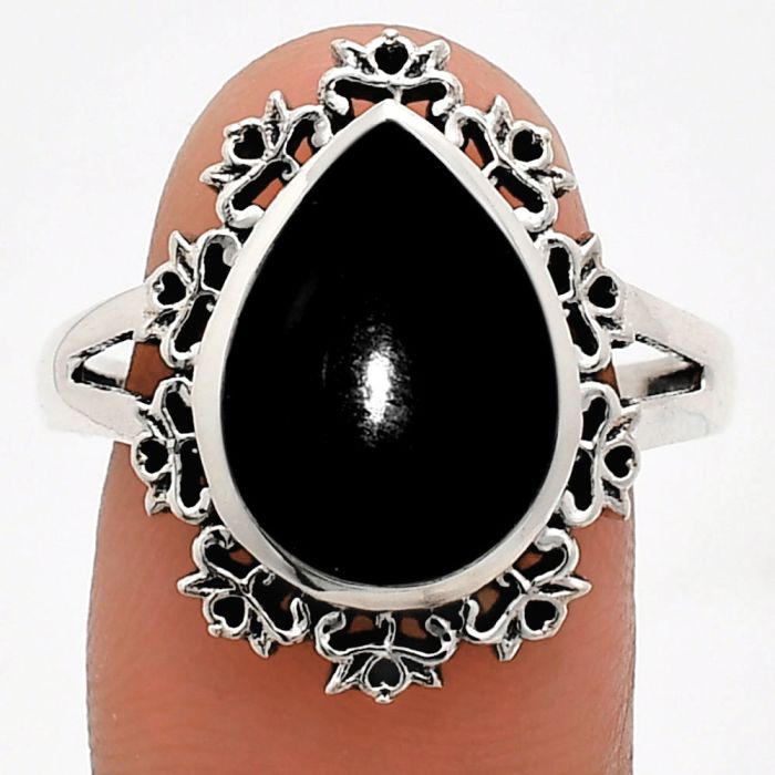 Black Onyx Ring size-7 EXR04574 R-1114, 11x15 mm