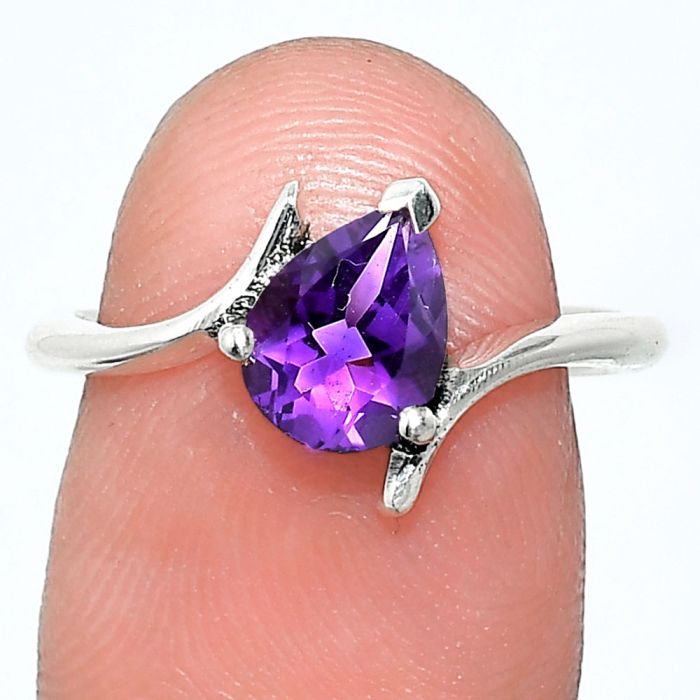 African Amethyst Ring size-7 EXR04592 R-1731, 6x8 mm