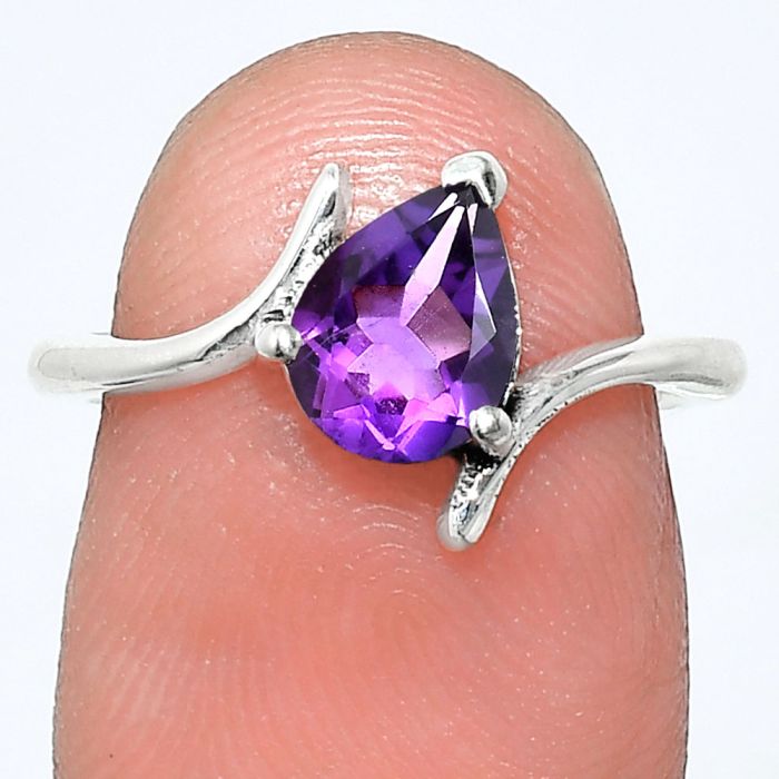 African Amethyst Ring size-6 EXR04598 R-1731, 6x8 mm