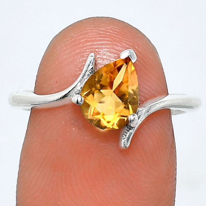 Citrine Ring size-8 EXR04637 R-1731, 6x8 mm