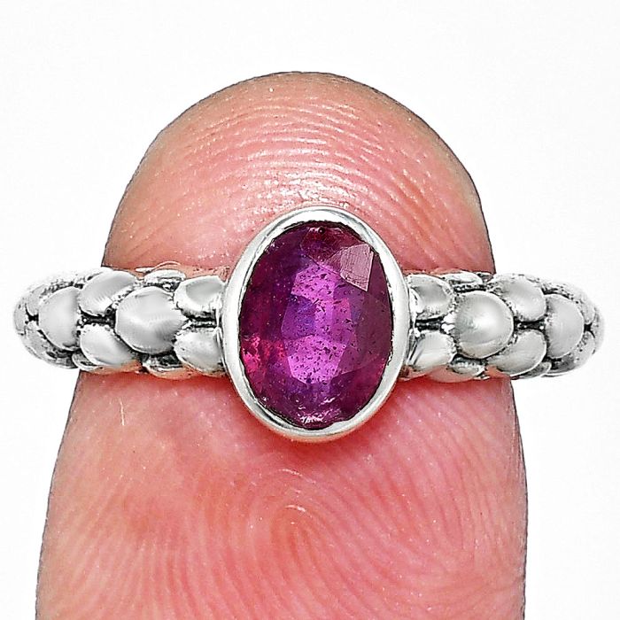 Ruby Glassfield Ring size-6 EXR04686 R-1730, 7x5 mm