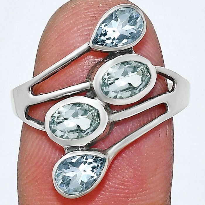 Sky Blue Topaz Ring size-9 EXR04767 R-1053, 6x4 mm