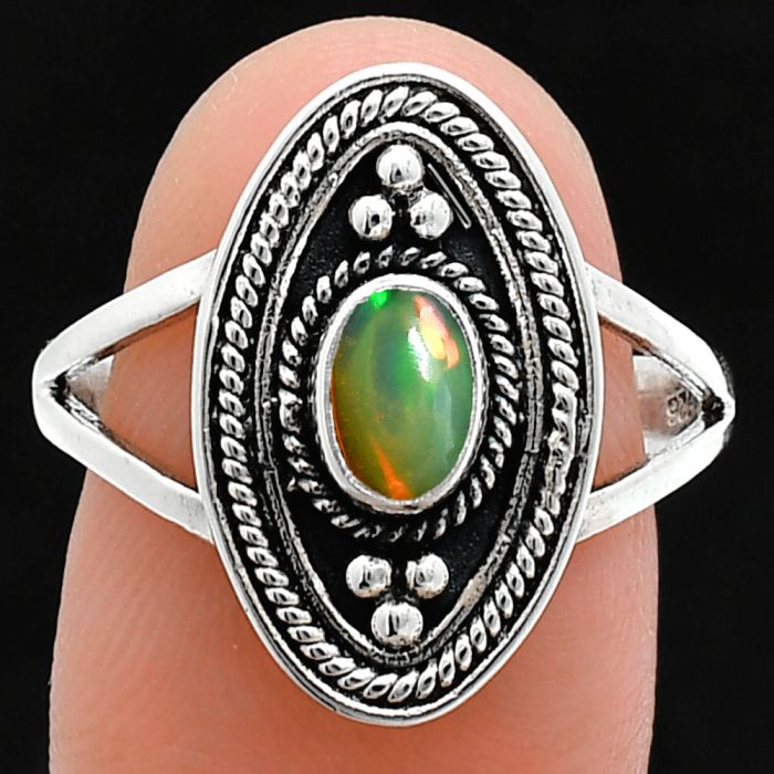 Ethiopian Opal Ring size-8.5 EXR05039 R-1258, 6x4 mm