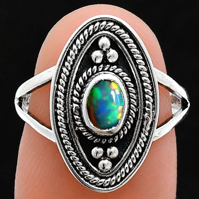 Ethiopian Opal Ring size-7 EXR05049 R-1258, 6x4 mm