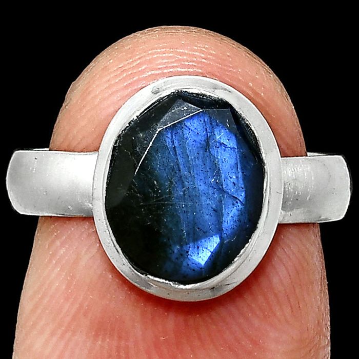 Faceted Blue Labradorite Ring size-6 EXR05156 R-1007, 8x10 mm