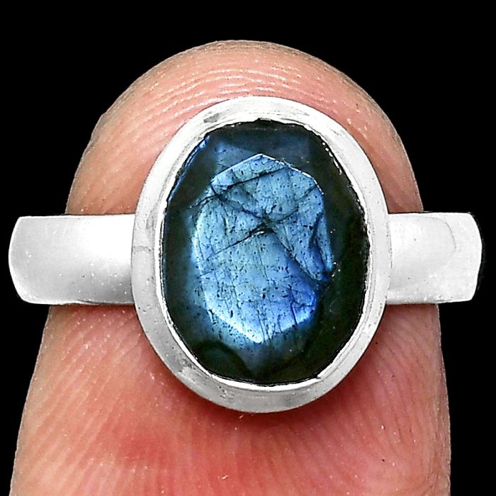 Faceted Blue Labradorite Ring size-6 EXR05164 R-1007, 8x10 mm