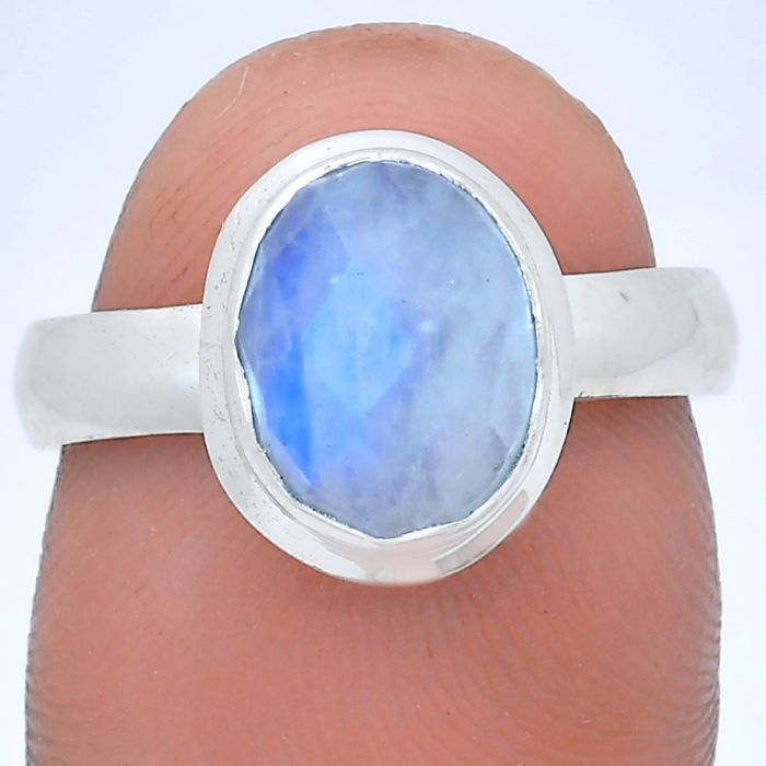 Rainbow Moonstone Checker Ring size-7 EXR05184 R-1007, 8x10 mm