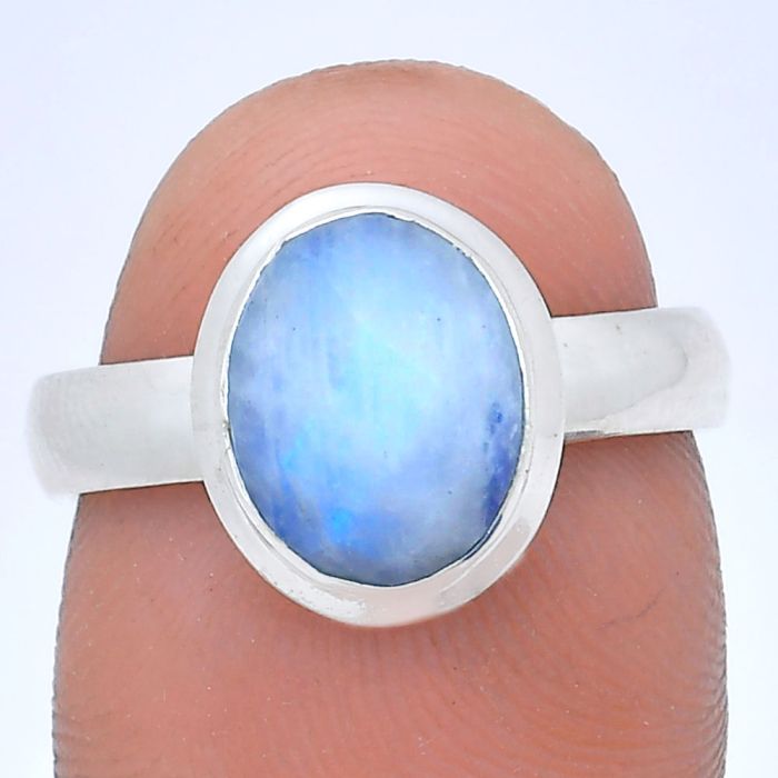 Rainbow Moonstone Checker Ring size-7 EXR05200 R-1007, 8x10 mm