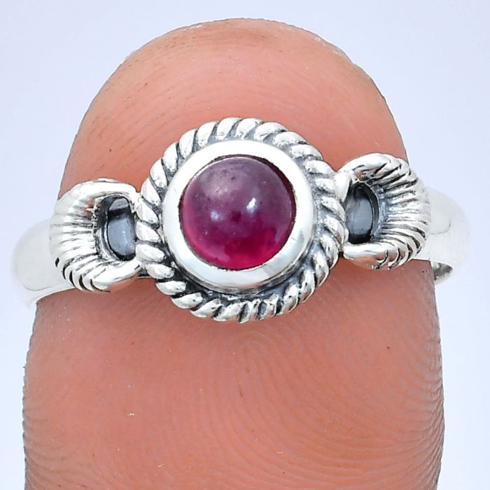 Ruby Glassfield Ring size-8.5 EXR05207 R-1733, 6x6 mm