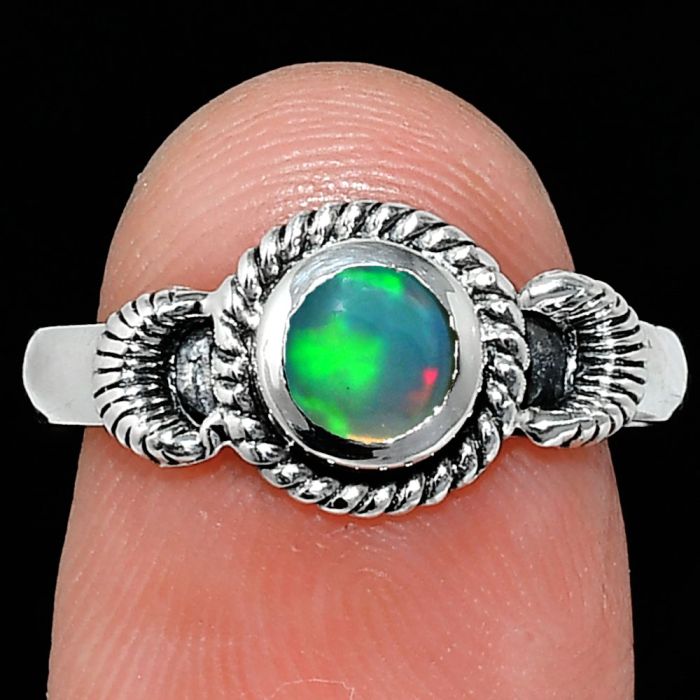 Ethiopian Opal Ring size-8 EXR05285 R-1733, 6x6 mm