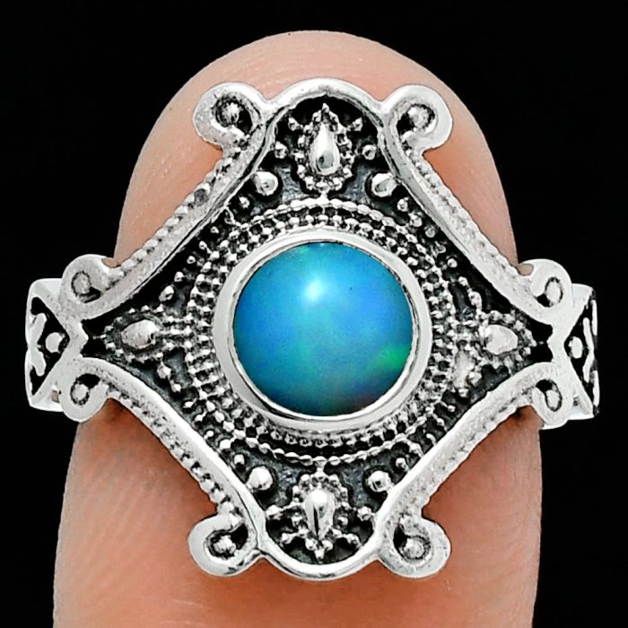 Ethiopian Opal Ring size-7.5 EXR05361 R-1734, 6x6 mm