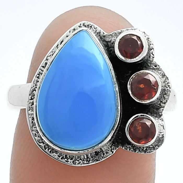 Sleeping Beauty Turquoise and Garnet Ring size-8 EXR05657 R-1655, 9x14 mm