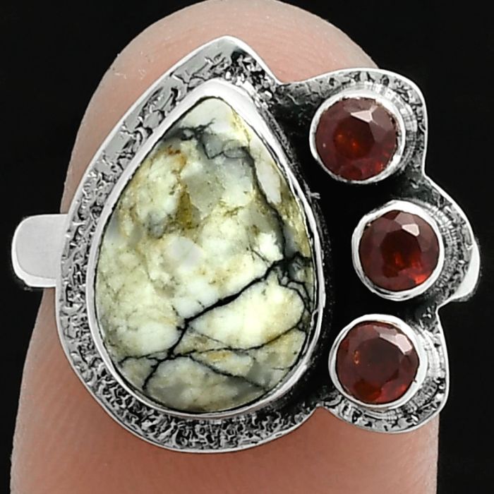 Authentic White Buffalo Turquoise Nevada and Garnet Ring size-7 EXR05675 R-1655, 9x13 mm