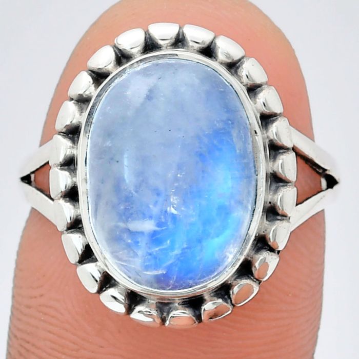 Rainbow Moonstone Ring size-8 EXR05773 R-1071, 10x14 mm