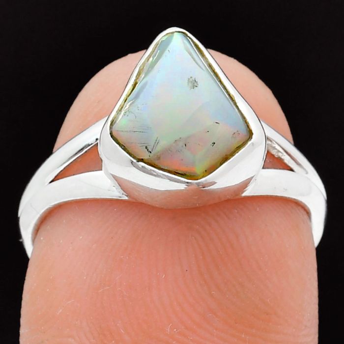 Ethiopian Opal Rough Ring size-7 EXR05841 R-1002, 8x10 mm