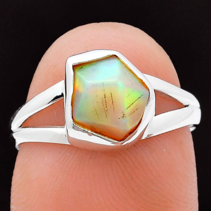 Ethiopian Opal Rough Ring size-7 EXR05851 R-1002, 8x9 mm