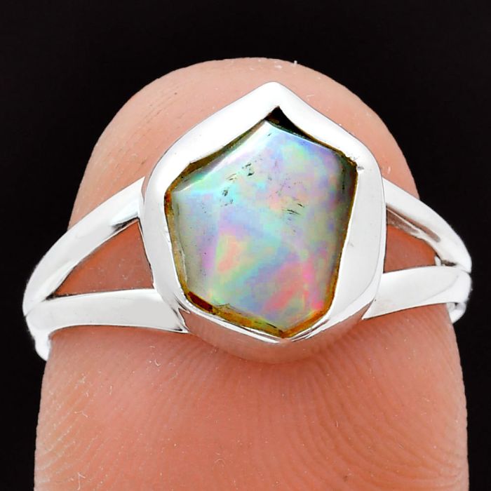 Ethiopian Opal Rough Ring size-7 EXR05877 R-1002, 7x9 mm