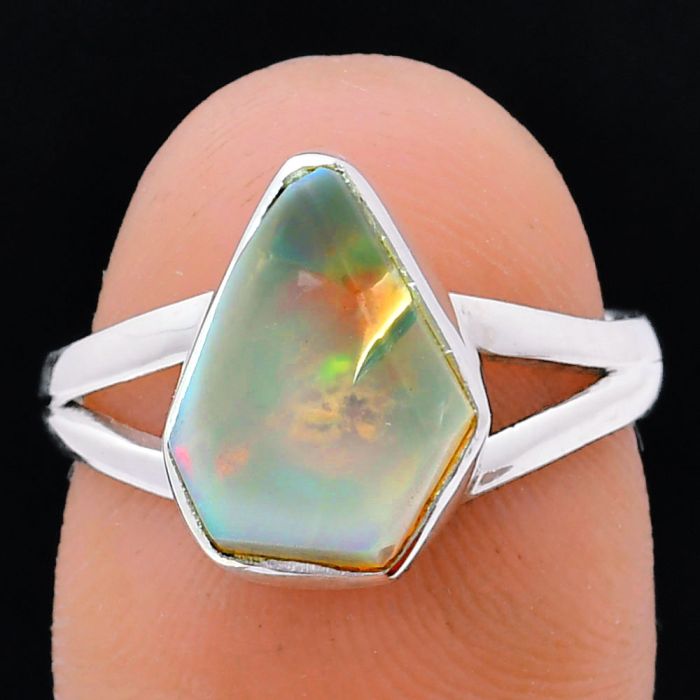 Ethiopian Opal Rough Ring size-7 EXR05912 R-1002, 9x13 mm