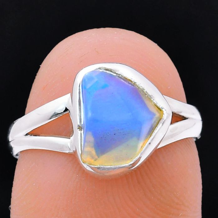 Ethiopian Opal Rough Ring size-7 EXR05926 R-1002, 8x10 mm