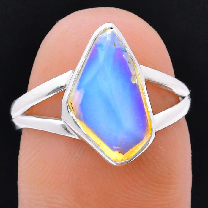 Ethiopian Opal Rough Ring size-7.5 EXR05974 R-1002, 9x14 mm