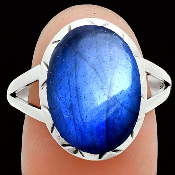 Blue Fire Labradorite Ring size-9.5 EXR06064 R-1074, 12x16 mm